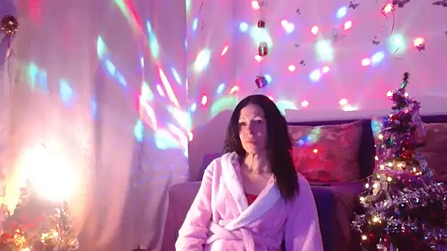 ElysaSun's cam snapshot