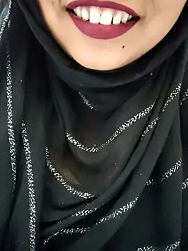 Indian-Nazia's cam snapshot