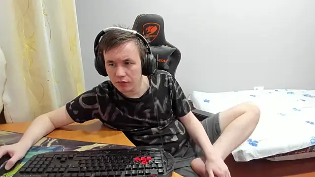 iliaskrislove live sex cam