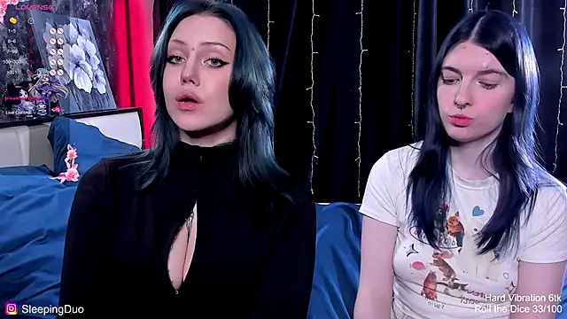 SleepingDuo's cam snapshot