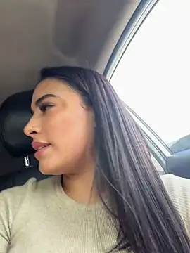 Nattasha_Brown live sex cam