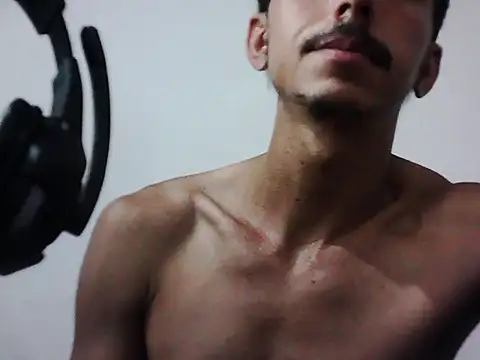 MagrinhoSaradoo live sex cam