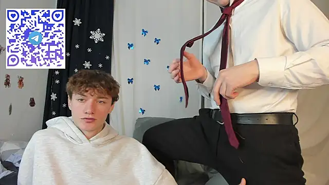 Kevin_Young_Cat's cam snapshot