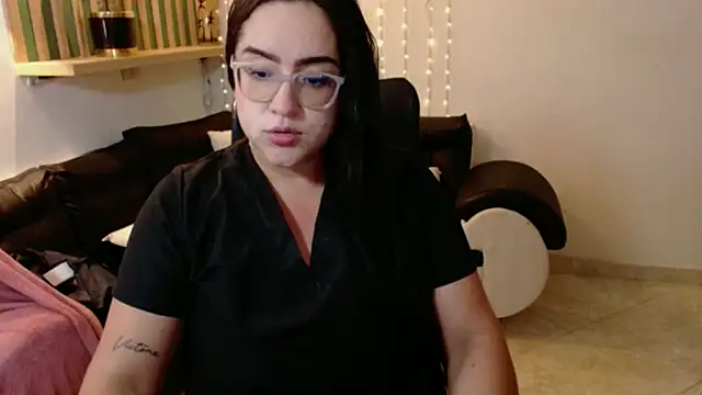 Sofiia_davis23's cam snapshot