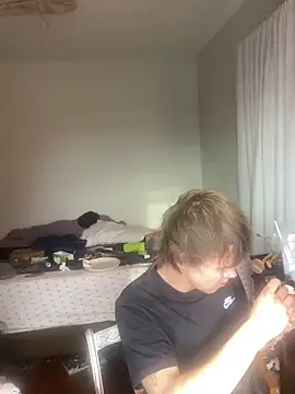 XanderOzzz live sex cam