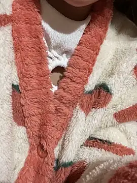 kitty-20x's cam snapshot