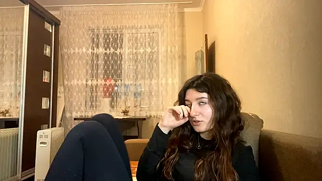 DonnieBooton live sex cam