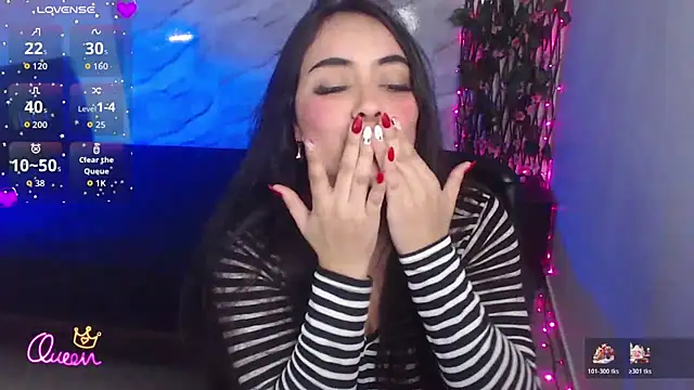 latin_mommy_ live sex cam