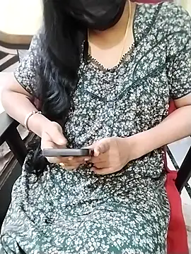 sravyasexyy's cam snapshot