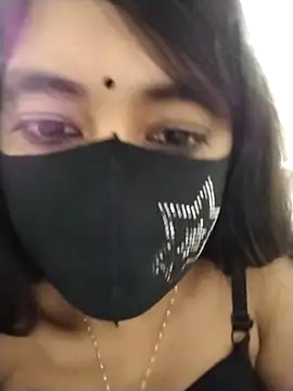 Puja-Rane's cam snapshot