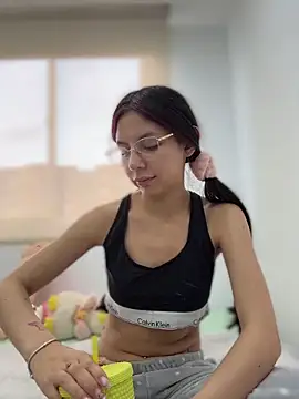 Bonniepark live sex cam