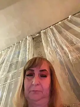 Irina2909@xh live sex cam