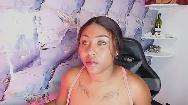 AngelThroatt's cam snapshot