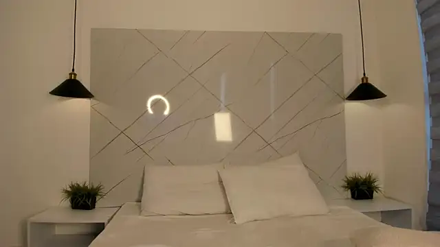 ANTONELLA__ROUSE_'s cam snapshot