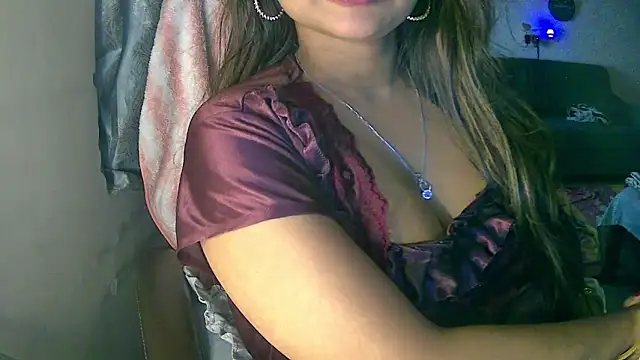 Cute-Tara's cam snapshot