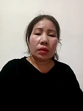 Reema_143 live sex cam