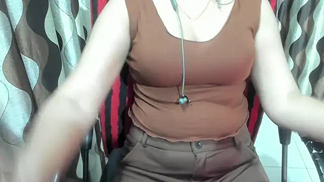 Kaur_Jannat live sex cam