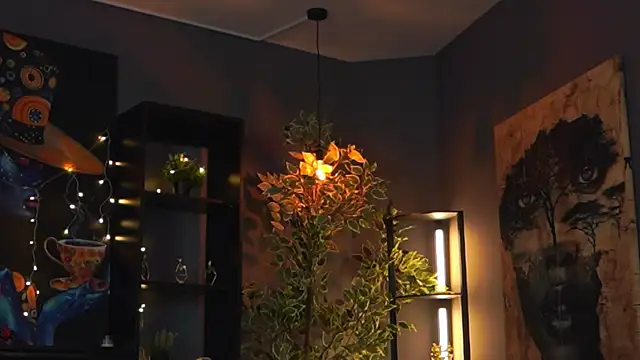 Evelyn_Evyyy live sex cam