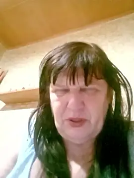 Apeesynka55211 live sex cam