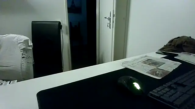 alpha-hunk live sex cam