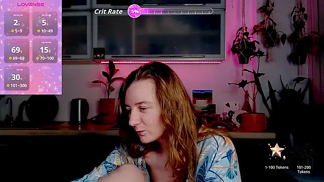 Elly_Helly's cam snapshot