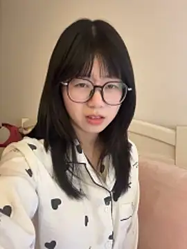 Ella-AAAAA's cam snapshot