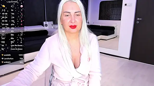 Blond_Babes live sex cam