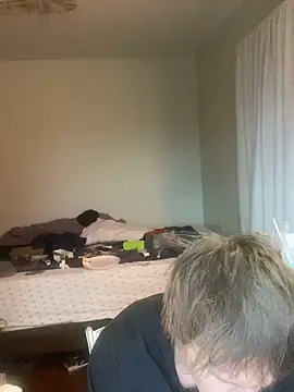 XanderOzzz live sex cam