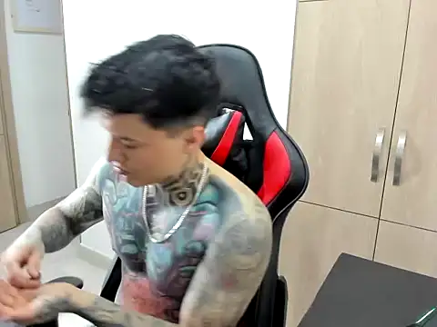 Chrissblack's cam snapshot