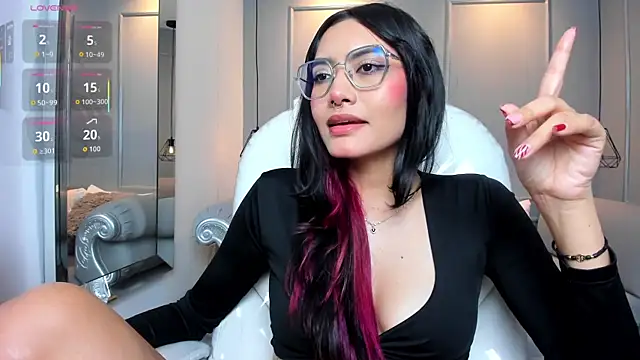 AzuraKindong's cam snapshot