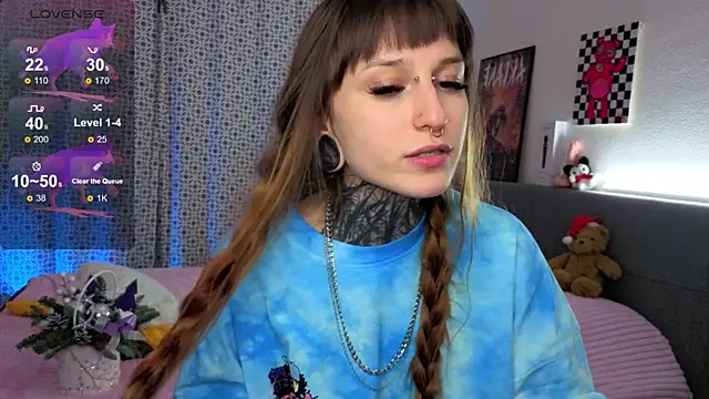 LilithPoison's cam snapshot