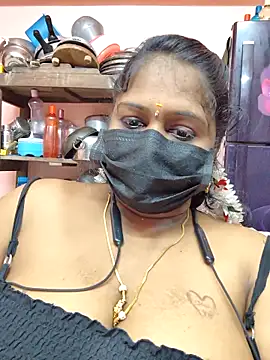 bakyasree143's cam snapshot