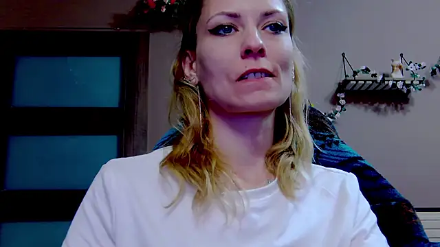 karo123421's cam snapshot