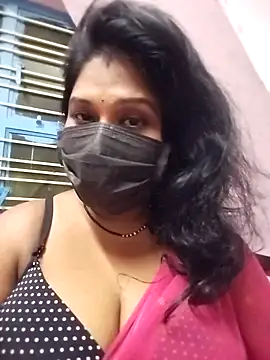 chaitara-reddy's cam snapshot