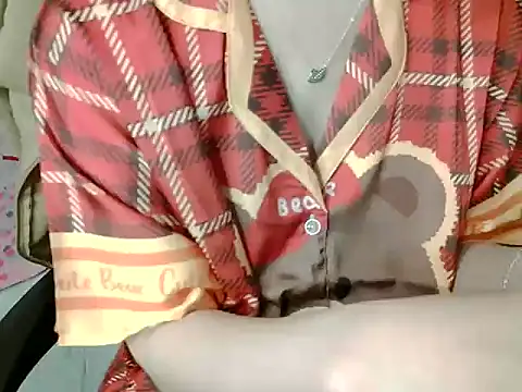 hilyti12 live sex cam