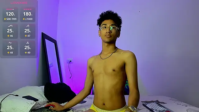 harrytwink18 live sex cam