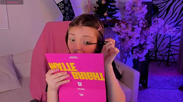 LetoriaNotley live sex cam