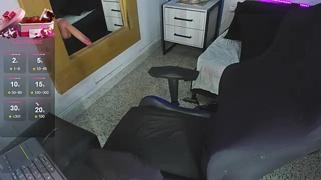 VladHellsing4 live sex cam