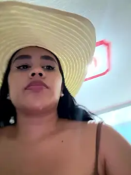 laure_torres live sex cam