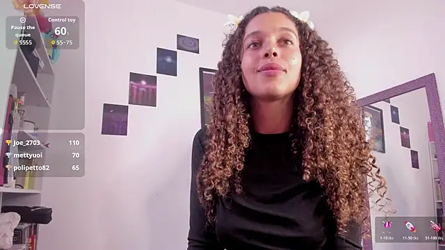 Rati_Curly's cam snapshot