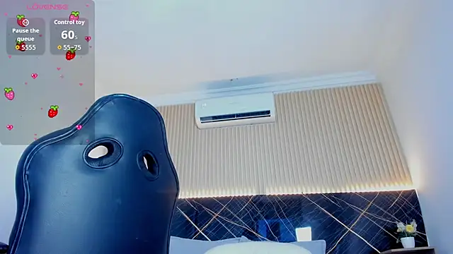 Tania_77_'s cam snapshot