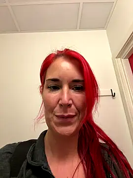 black-flamingo's cam snapshot