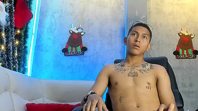 soy_Aron live sex cam