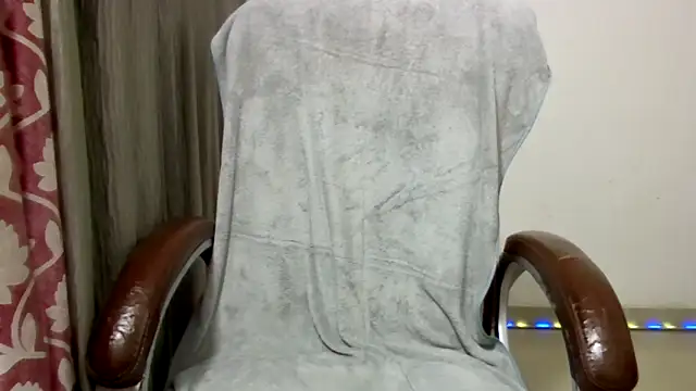 Queenhimanshi's cam snapshot