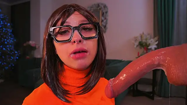 karolineneuer_'s cam snapshot