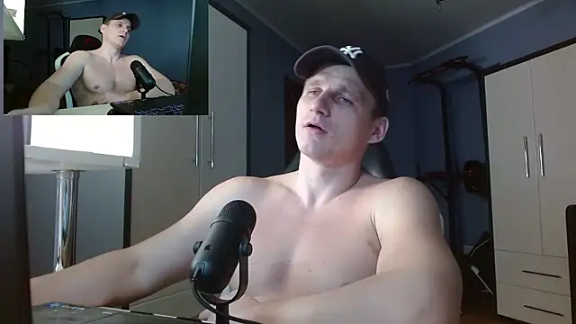 Poliglotjoe1's cam snapshot