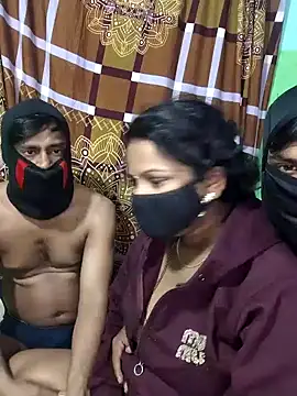 Aditya_sanjna live sex cam