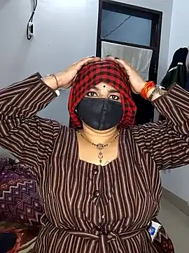 Sexy_bhabhi_haryana live sex cam