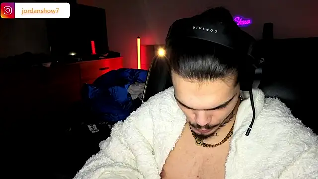 JordanShow live sex cam