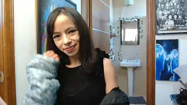 MINI_Petite's cam snapshot